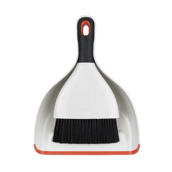 Dustpan & Brush Set M1