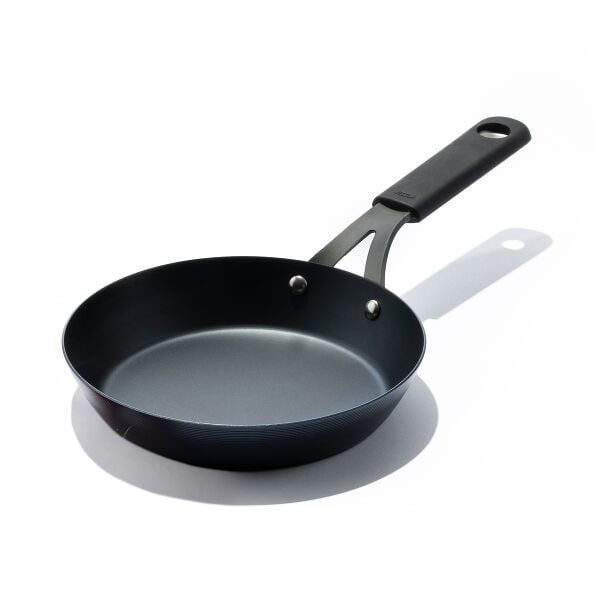 Carbon Steel Obsidian Series 8-Inch Frypan with Silicone Sleeve M7