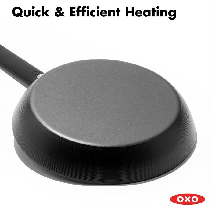 Carbon Steel Obsidian Series 10-Inch Frypan with Silicone Sleeve B2