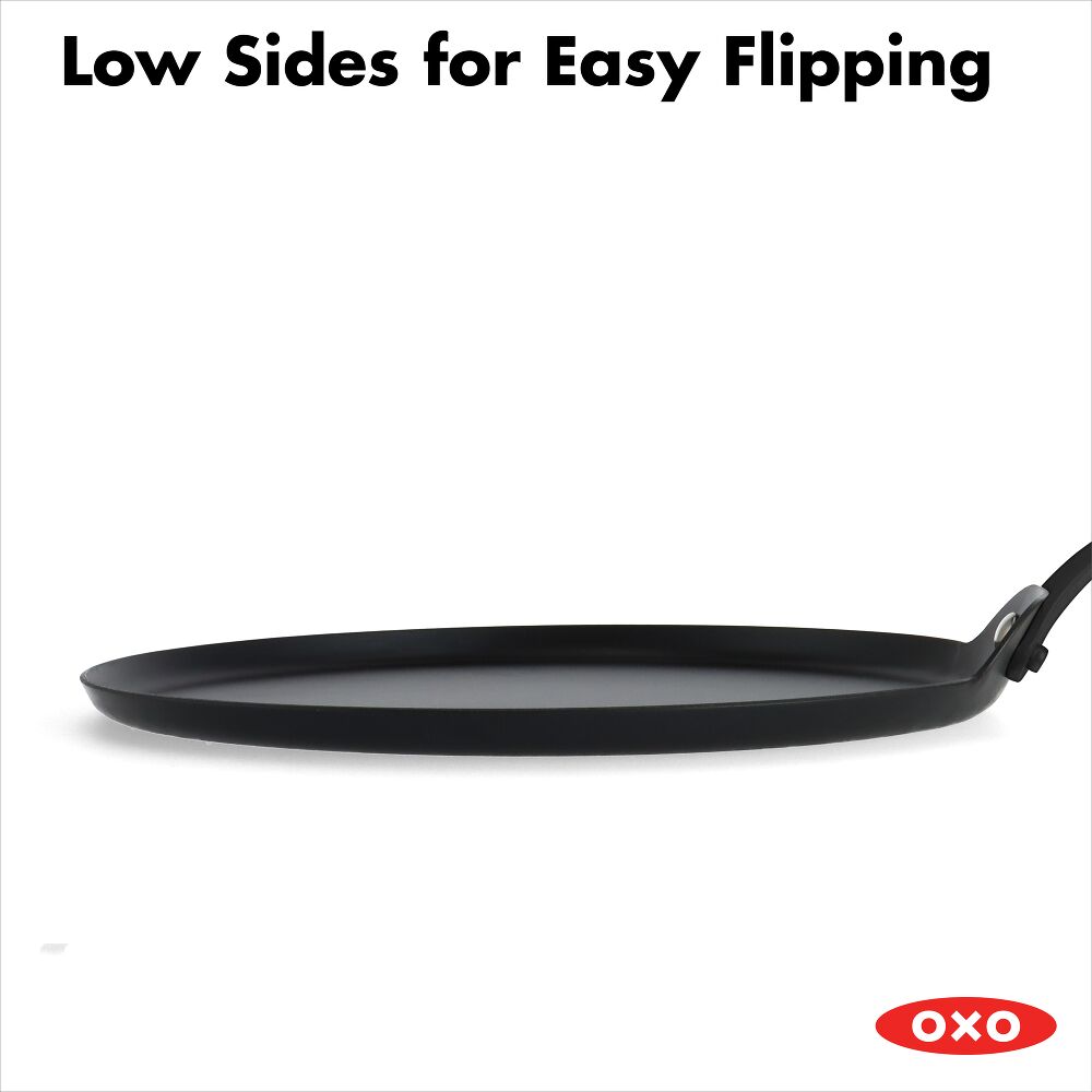 Obsidian Carbon Steel 10-Inch Crêpe Pan with Silicone Sleeve Y6