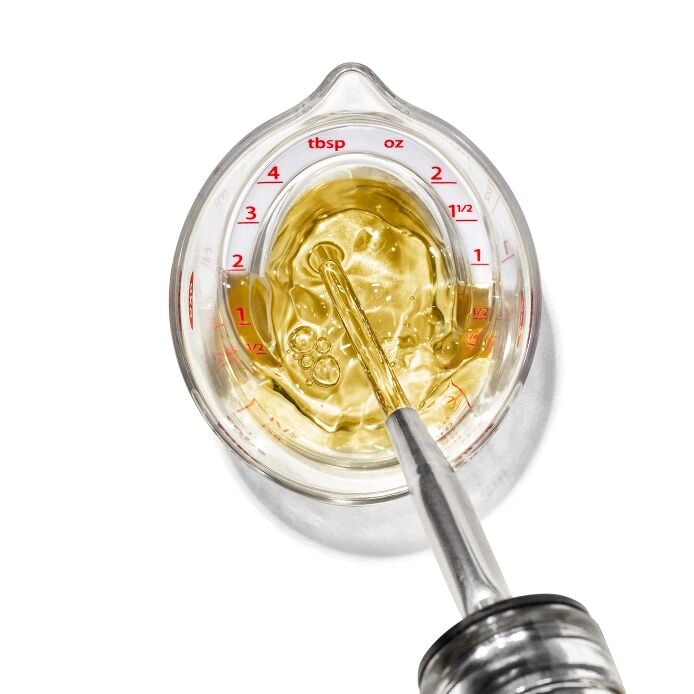 Mini Angled Measuring Cup D5