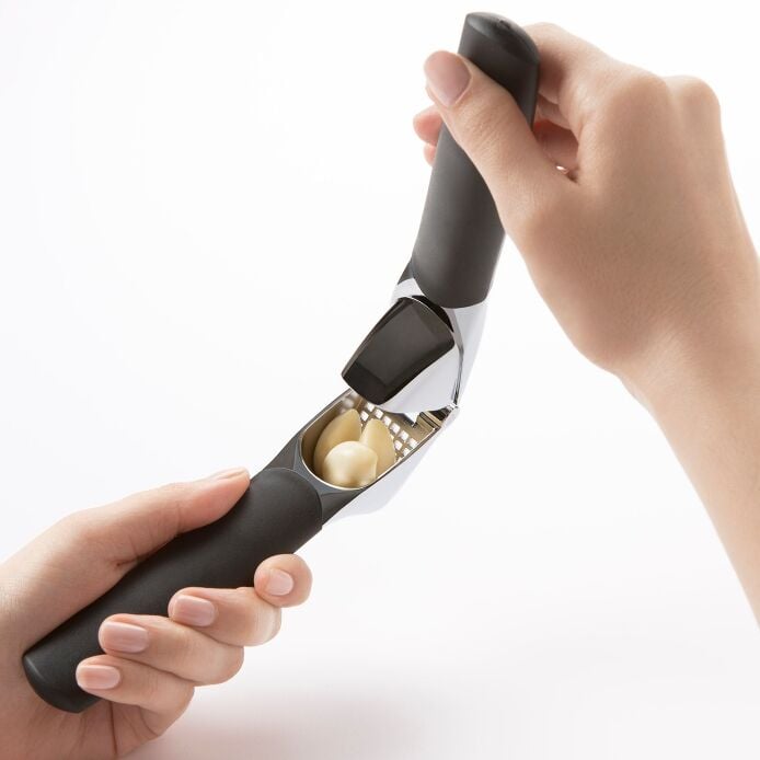 Garlic Press A2