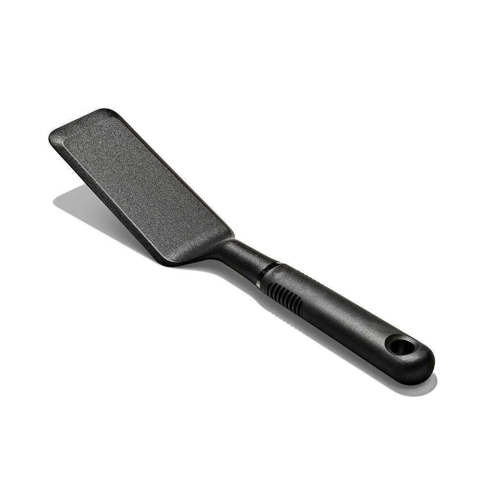 Nylon Cut & Serve Turner L7