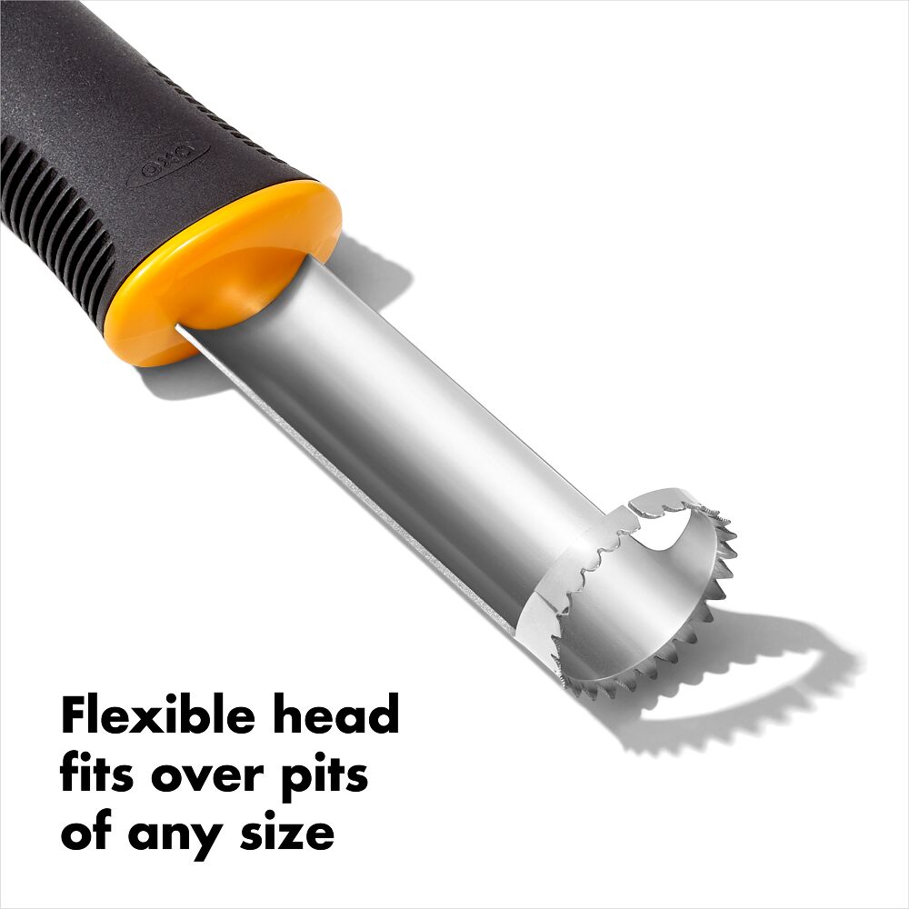 OXO Good Grips Peach Pitter P4
