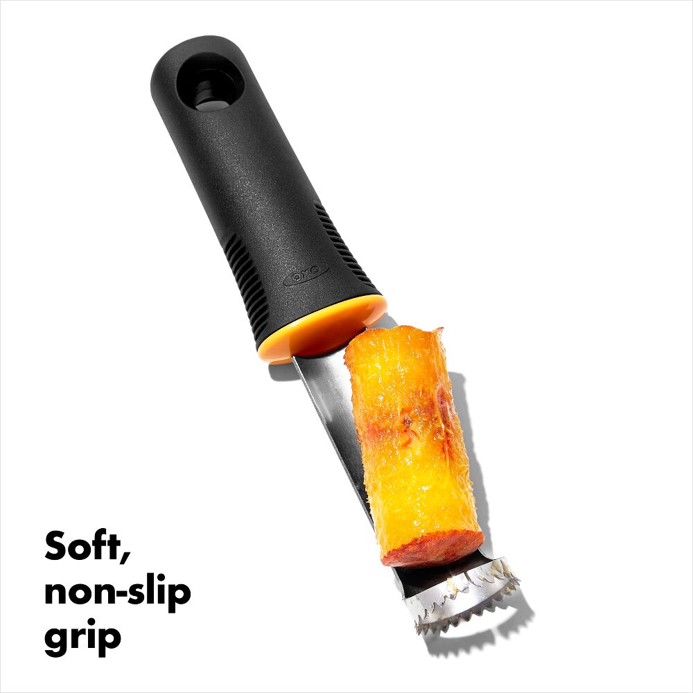 OXO Good Grips Peach Pitter P4