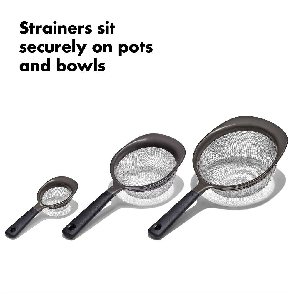 OXO Good Grips 3 Piece Strainer Set J8
