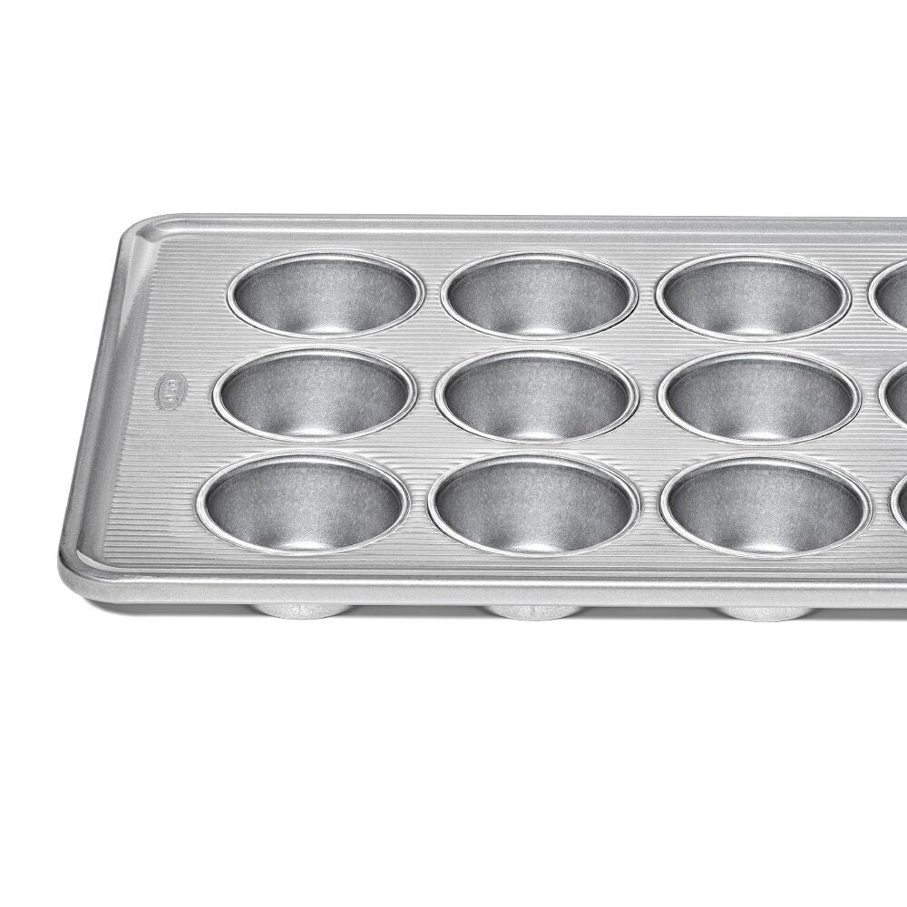 Nonstick Pro Clear Coated 12 Cup Muffin Pan X1