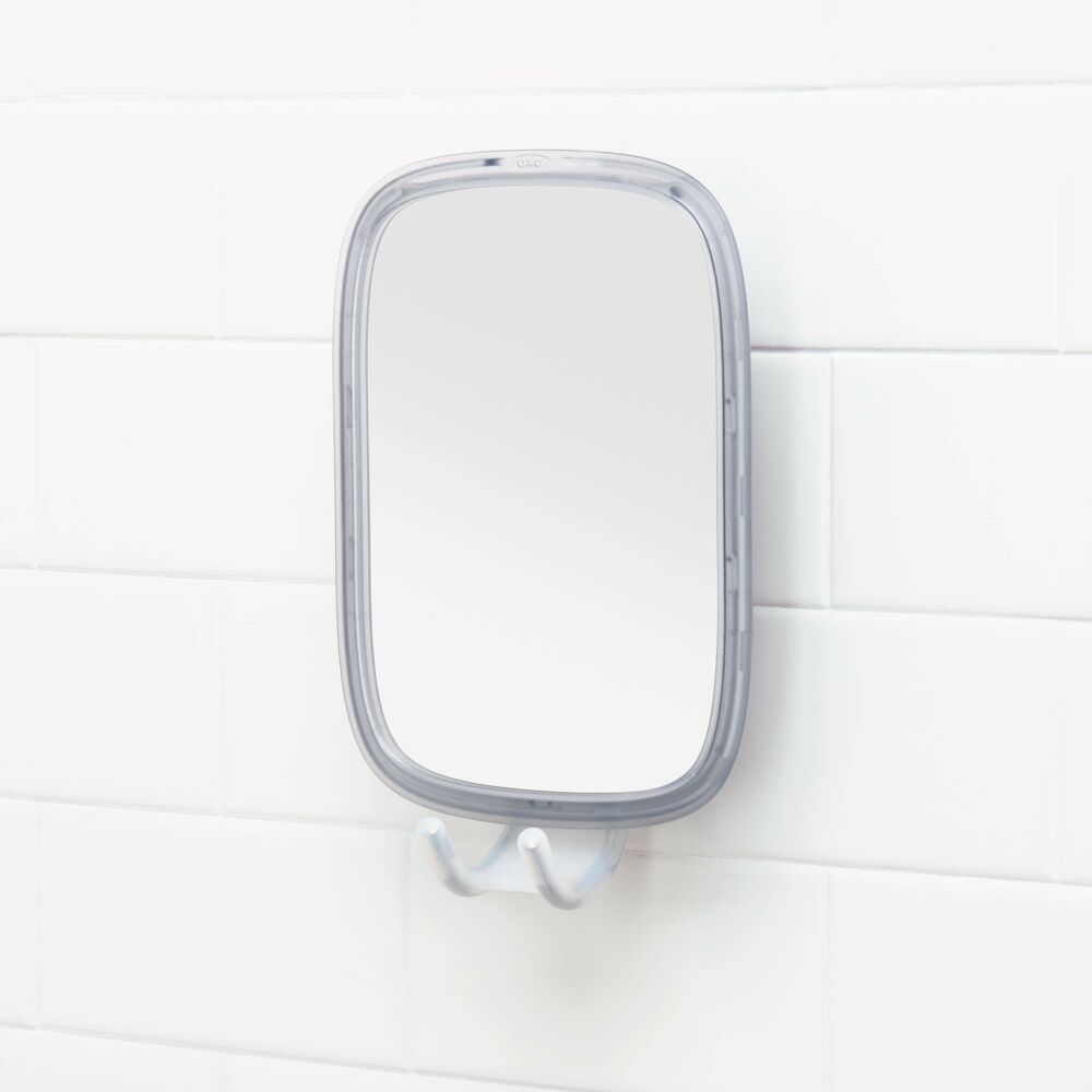 StrongHold™ Suction Fogless Mirror E5