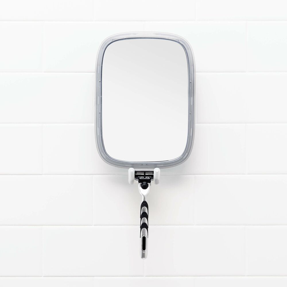 StrongHold™ Suction Fogless Mirror E5
