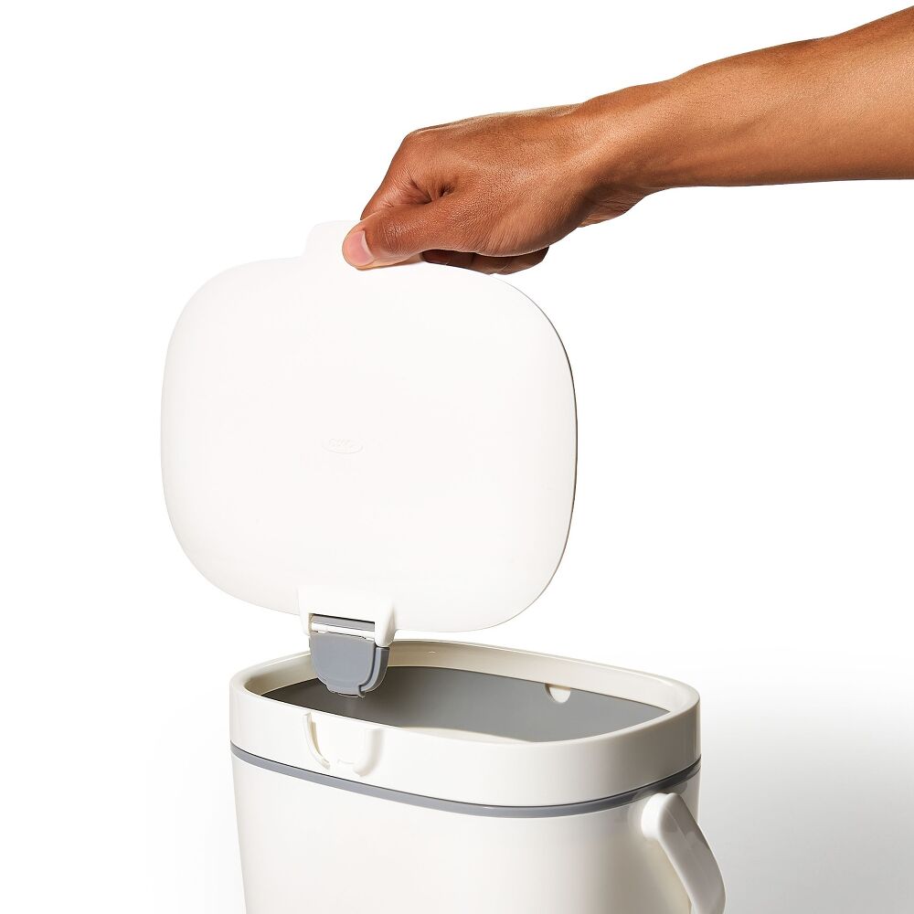 Easy-Clean Compost Bin - 1.75 Gal R7