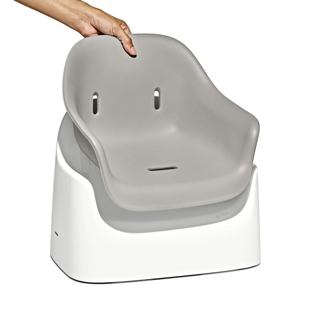 Nest Booster Seat with Removable Cushion B2