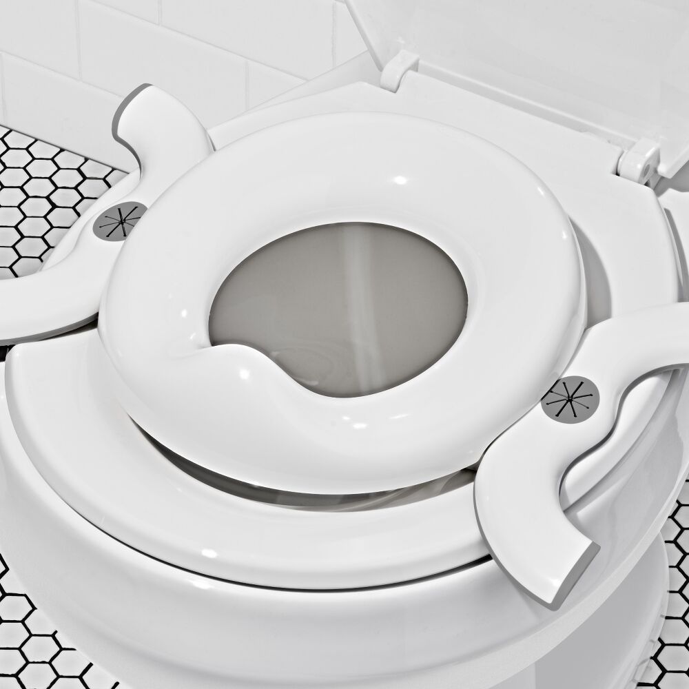 2-in-1 Go Potty™ with Travel Bag X0