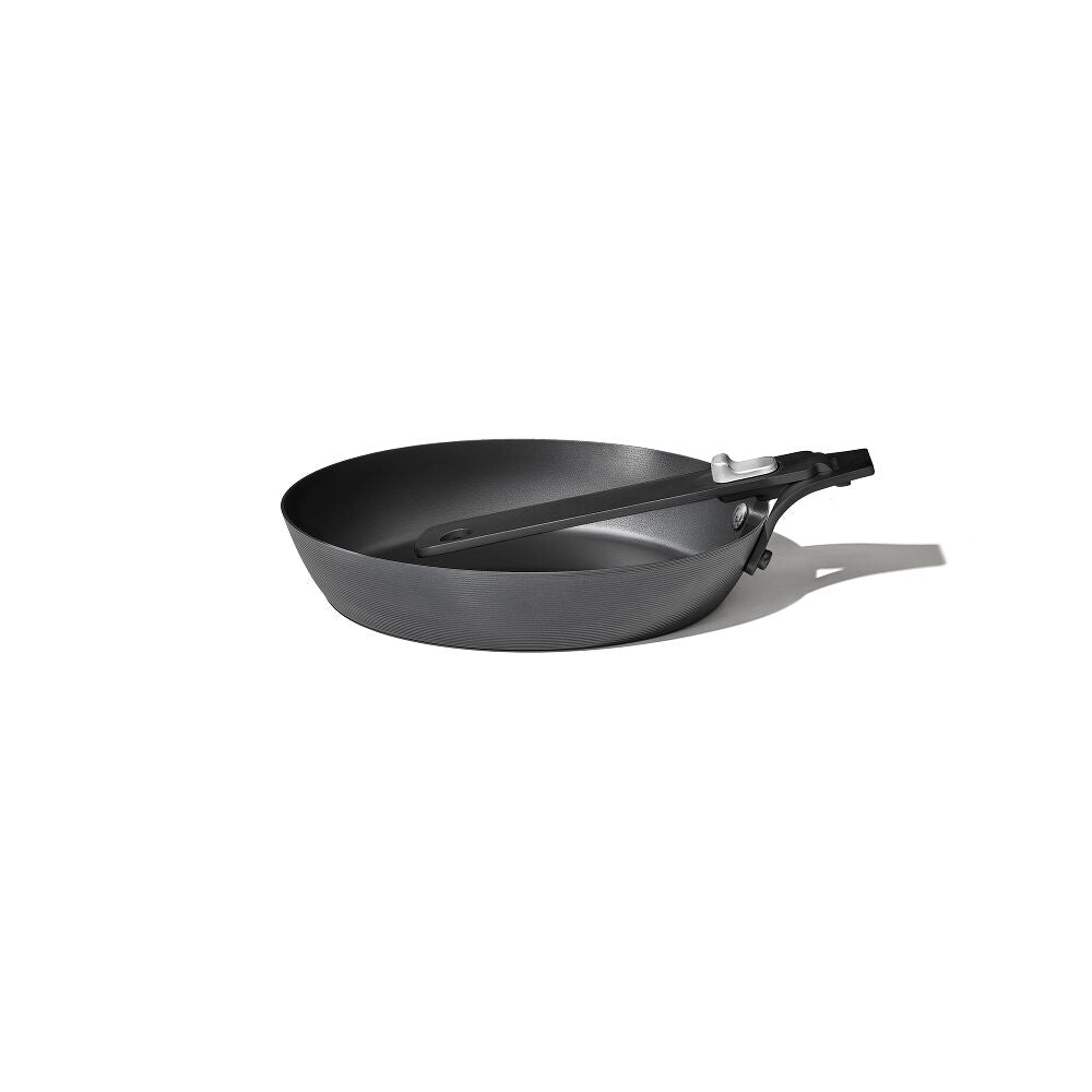 Carbon Steel With Removable Handle 8in Pan N3