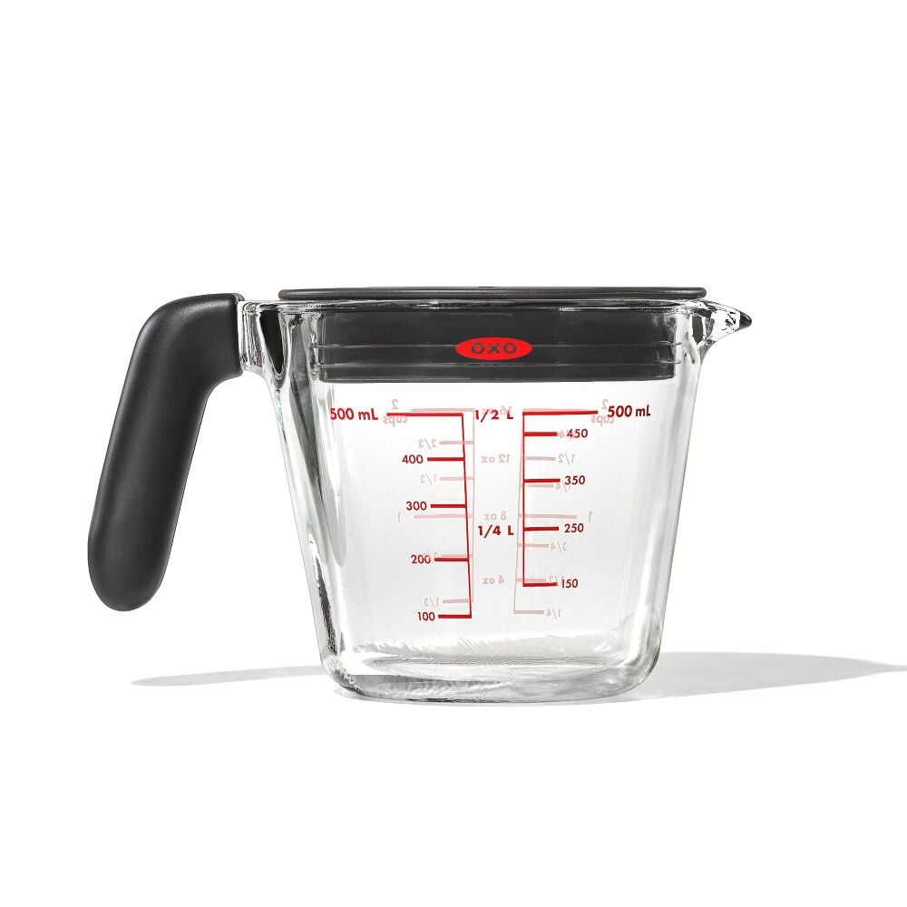 2 Cup Glass Measuring Cup with Lid P8