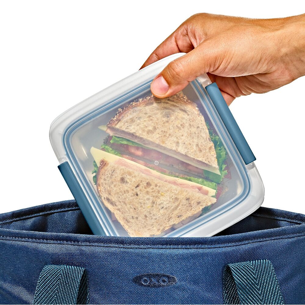 Prep & Go Slim Container with Removable Divider - 1.8 Cups/0.4 L P3