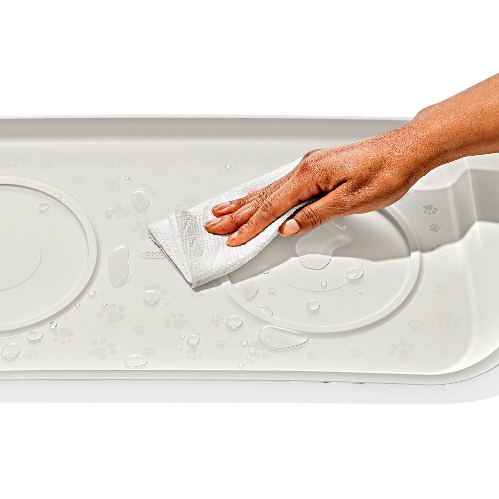 OXO Pet Easy-Clean Feeding Mat J6