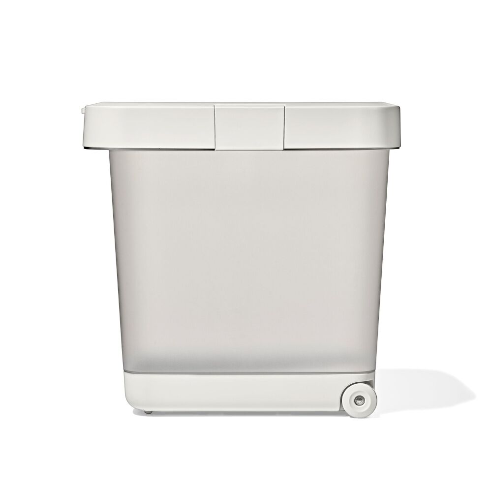 OXO Pet Airtight Food Container with Scoop — Large O6
