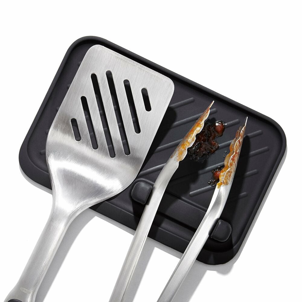 OXO Good Grips Grilling Turner and Tongs Set Z7