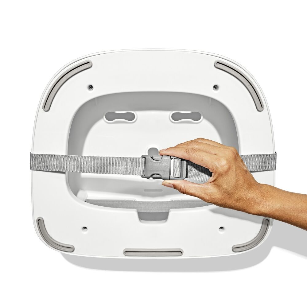Nest Booster Seat with Removable Cushion B2