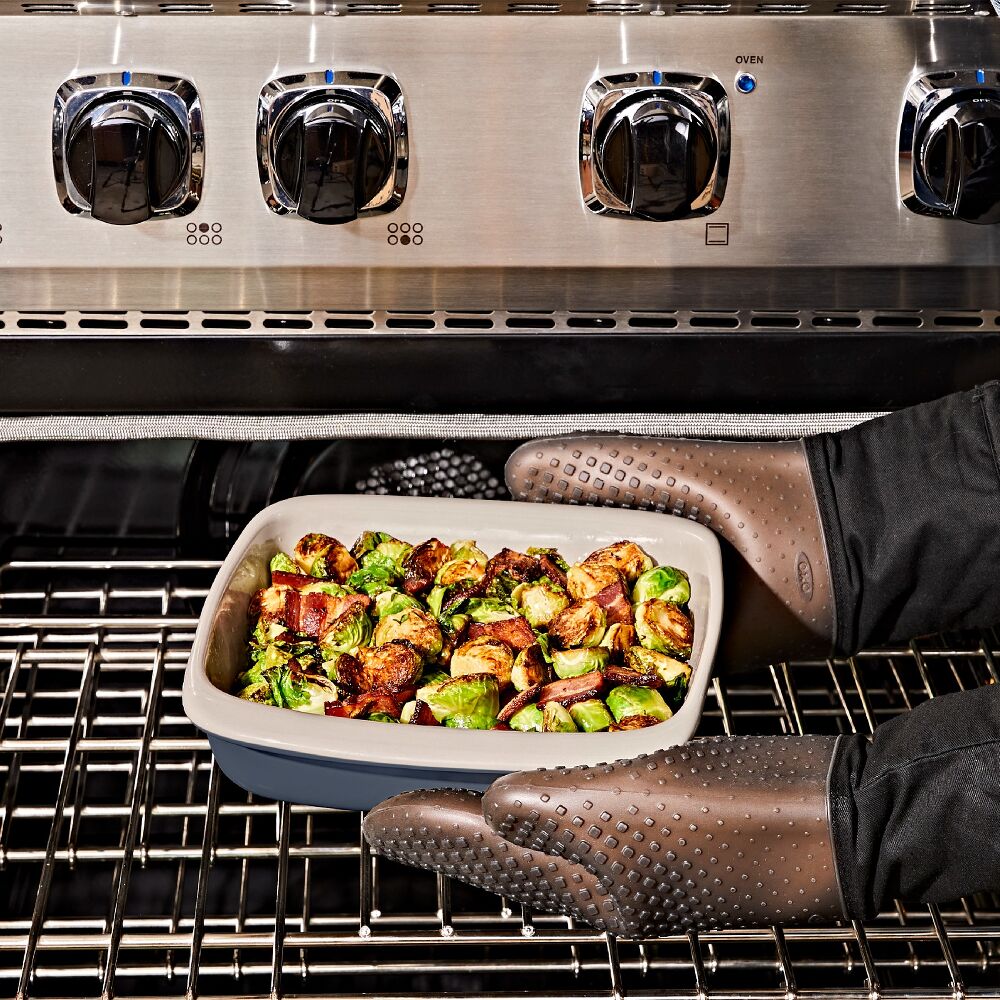 3 Qt Rectangular Stoneware Baking Dish A7