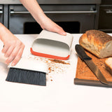 Compact Dustpan & Brush Set Q4