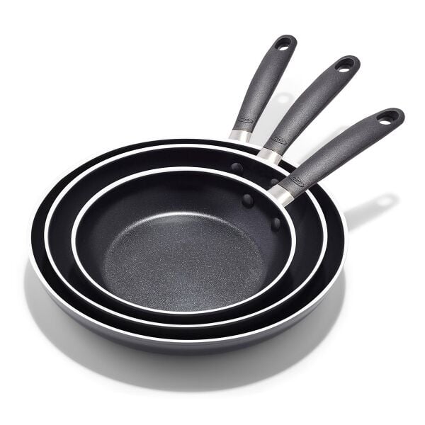 Non-Stick Pro Every Day 3-Piece Frying Pan Set C2