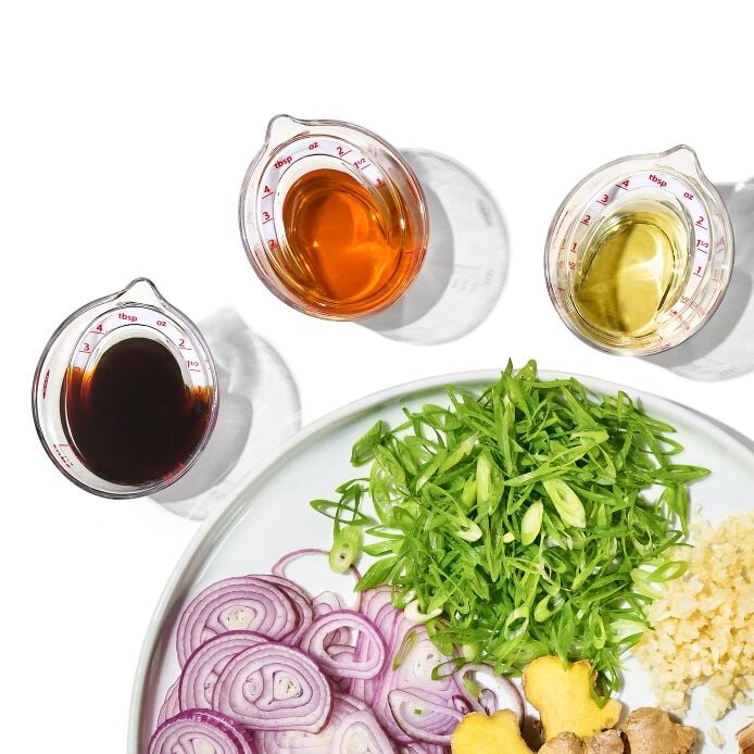 Mini Angled Measuring Cup T2