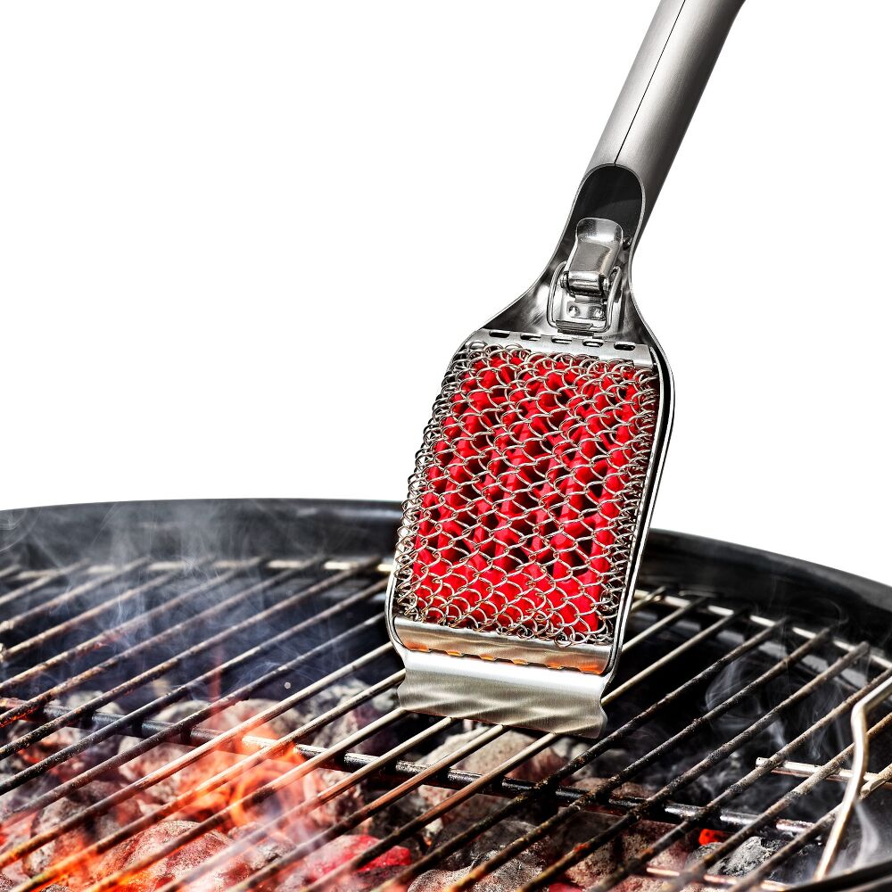 Coiled Grill Brush With Replaceable Head V4