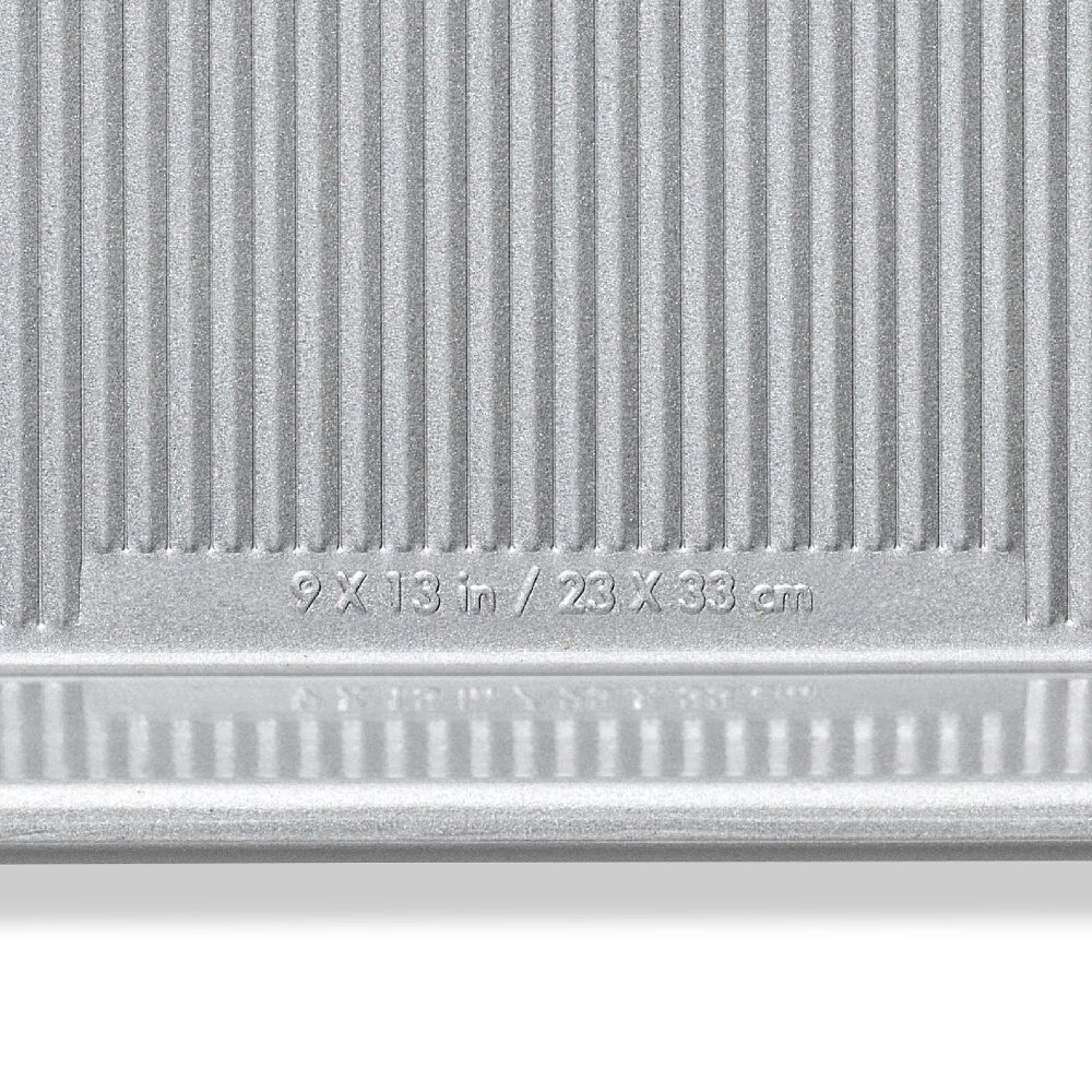 Non-Stick Pro Clear Coated Quarter Sheet Pan B4