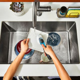 Soap Dispensing Dish Brush F0