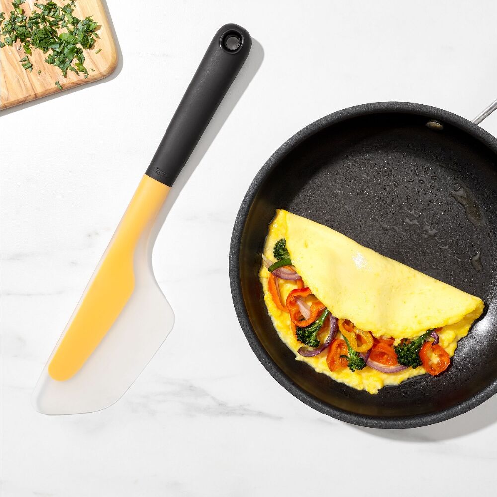 Flip & Fold Omelet Turner Z3