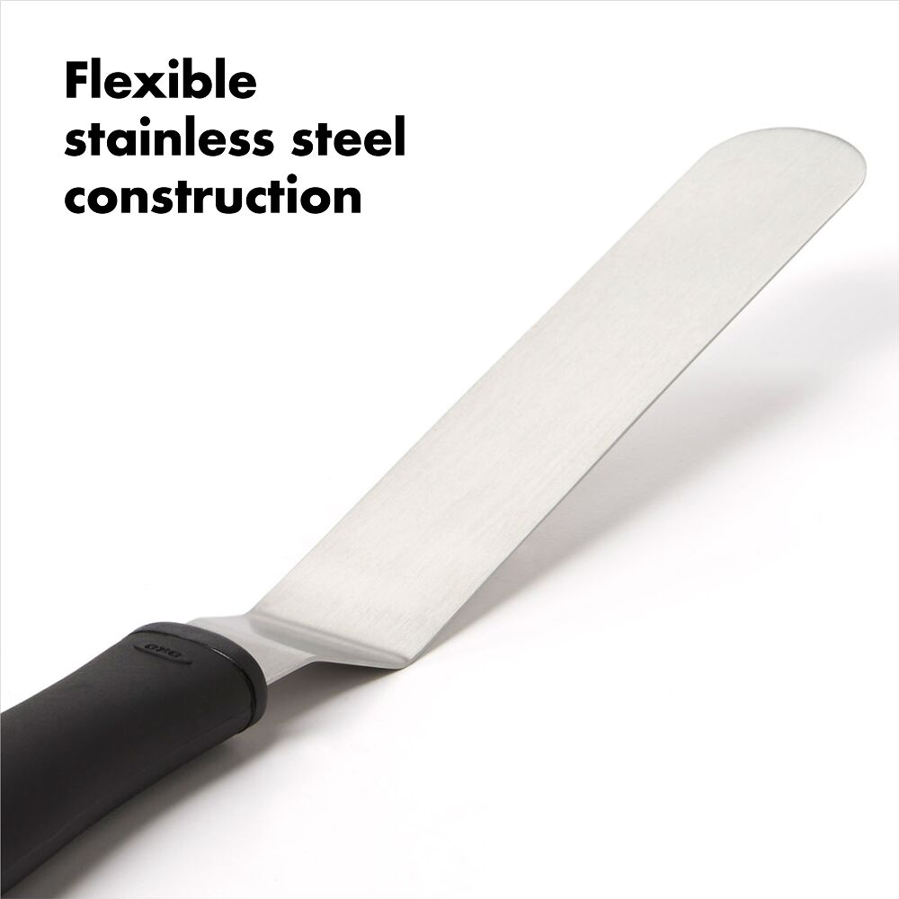 Bent Icing Knife M3