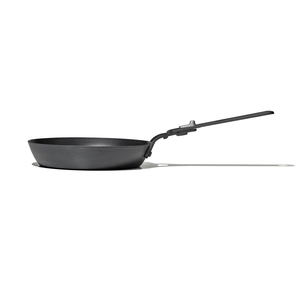 Carbon Steel With Removable Handle 8in Pan N3