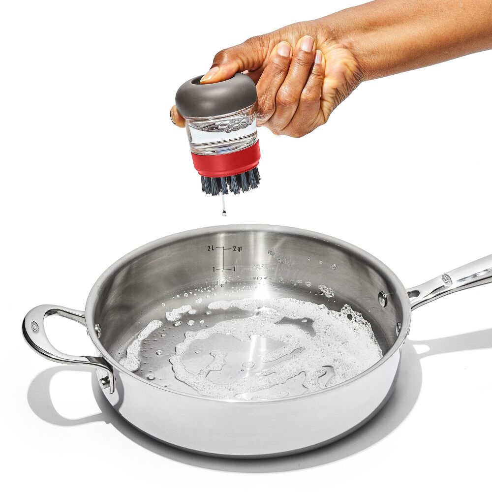 Outdoor Soap Dispensing Dish Brush with Storage Case G7