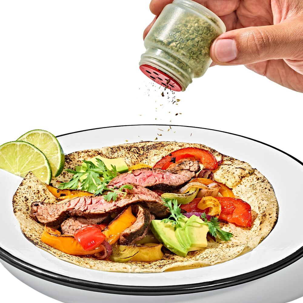 Outdoor 7-Piece Spice Shaker & Squeeze Bottle Set W4