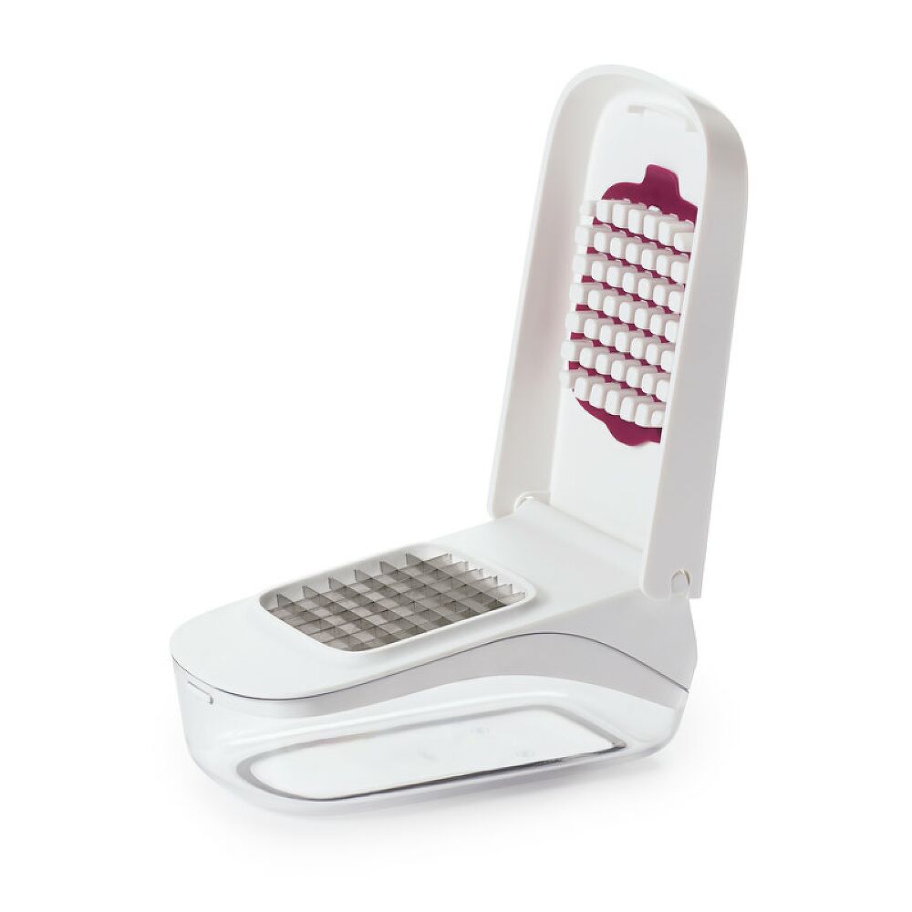 Vegetable Chopper with Easy-Pour Opening T0