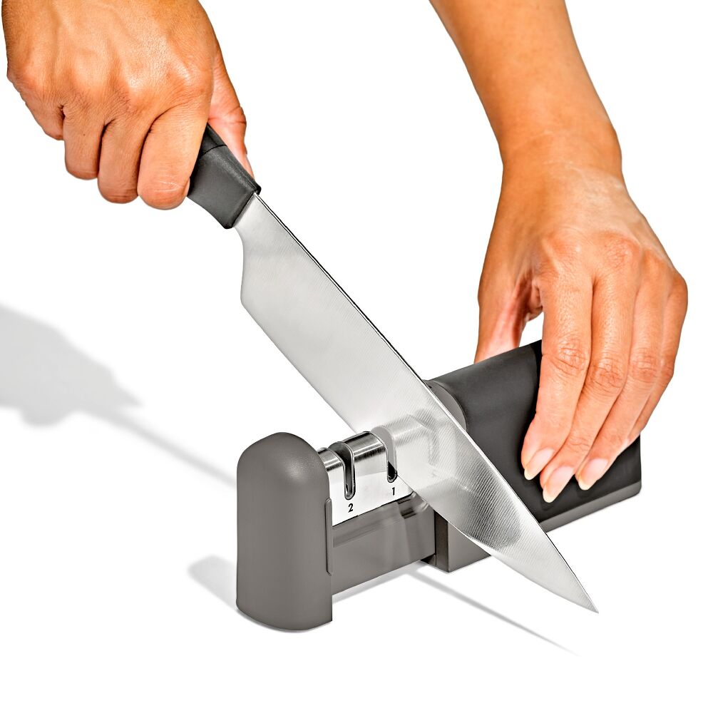 3-Piece Knife & Sharpener Set Y4