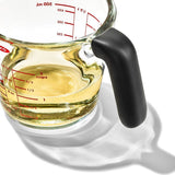 2 Cup Glass Measuring Cup with Lid P8