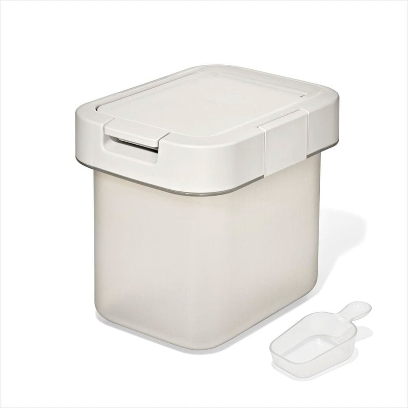 OXO Pet Airtight Food Container with Scoop — Small E0