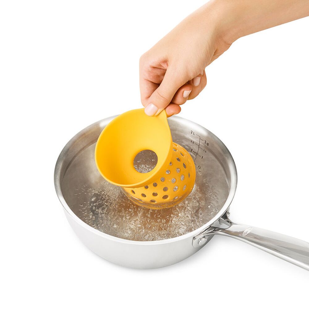 Silicone Egg Poacher (Set of 2) J1