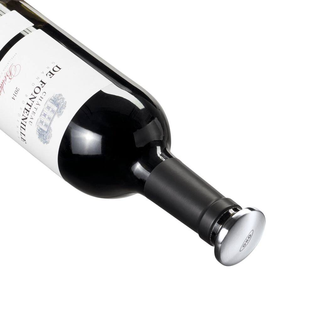 2-Piece Spillproof Wine Stopper J4