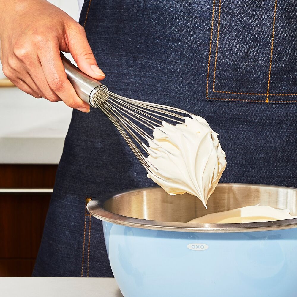 11in Balloon Whisk Q6