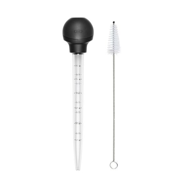 Baster with Cleaning Brush Q5